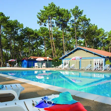 Vvf Landes ホリデーパーク 3*