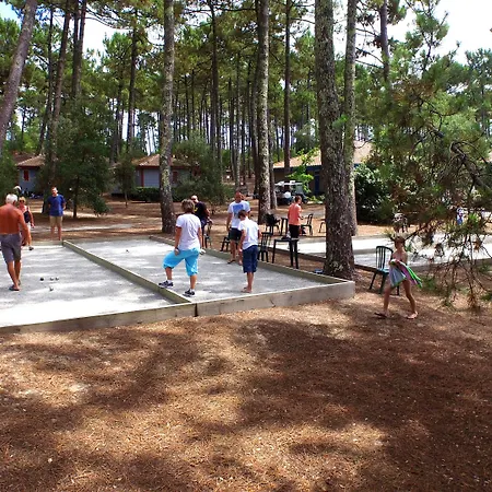 ホリデーパーク Vvf Landes 3*