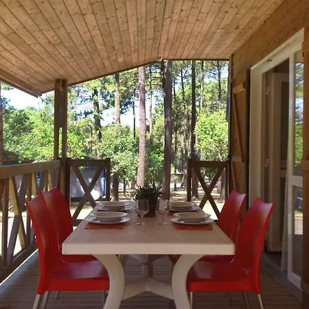 Vvf Landes 3* 몰리엣젯마